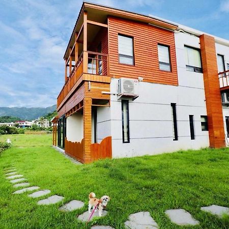 Luka Luna B&B T'ai-tung Exterior foto